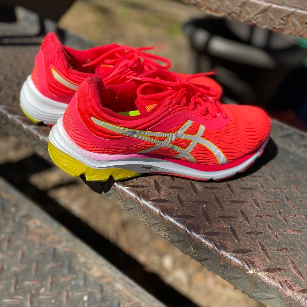 ASICS hot pink amplifoam sneakers